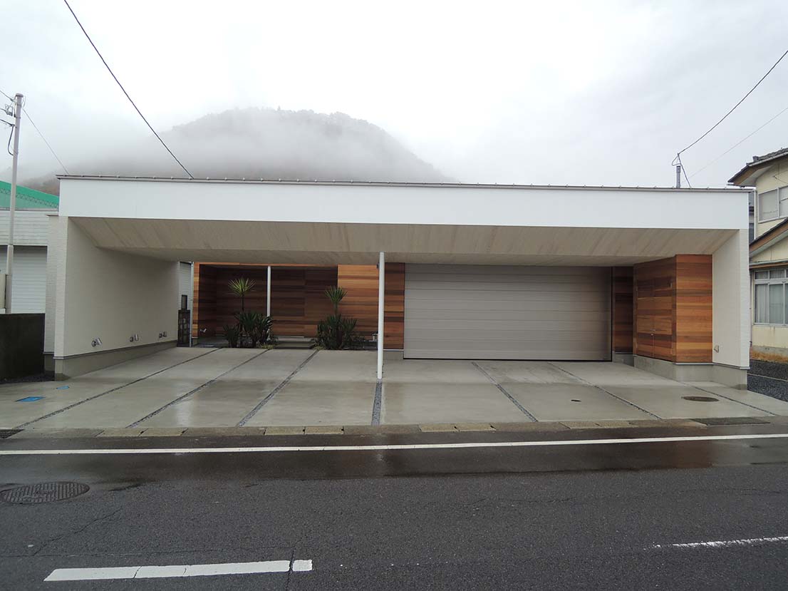 御山の家